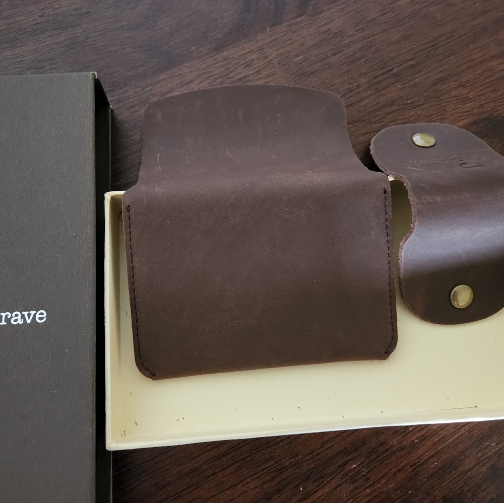 Brave Men's Italian Leather Slim Minimalist Wallet - New in BOX - Picture 6 of 6